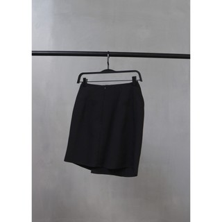 COCOSIN - Chân Váy Mini Đen Xoắn