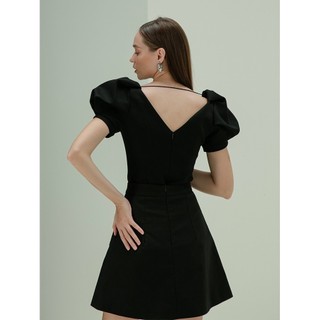 COCOSIN - Áo Đen Xếp Ly
