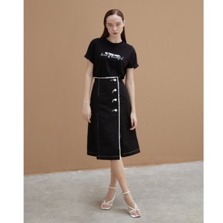 COCO SIN - Váy Midi Đen Xẻ Phối Trắng
