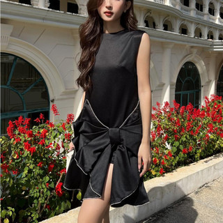 COCO SIN - Đầm Phi Lụa Đen Nơ Đính Đá