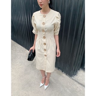 COCO SIN - Đầm Kem Tay Nhún