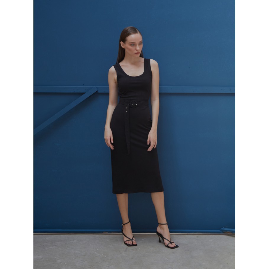 COCO SIN - Đầm Body Thun Gân Đen Xẻ