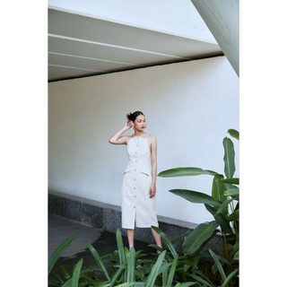 COCO SIN - Đầm 2 Dây Yếm Đính Nút