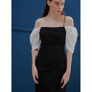 COCO SIN - Đầm 2 Dây Đen Phối Tay Trắng