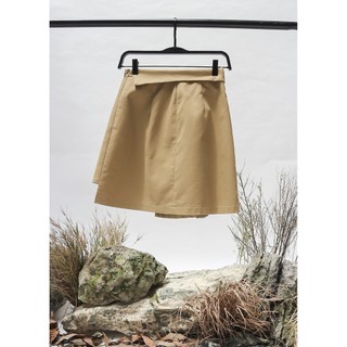 COCO SIN - Chân Váy Mini Kaki Xếp Ly