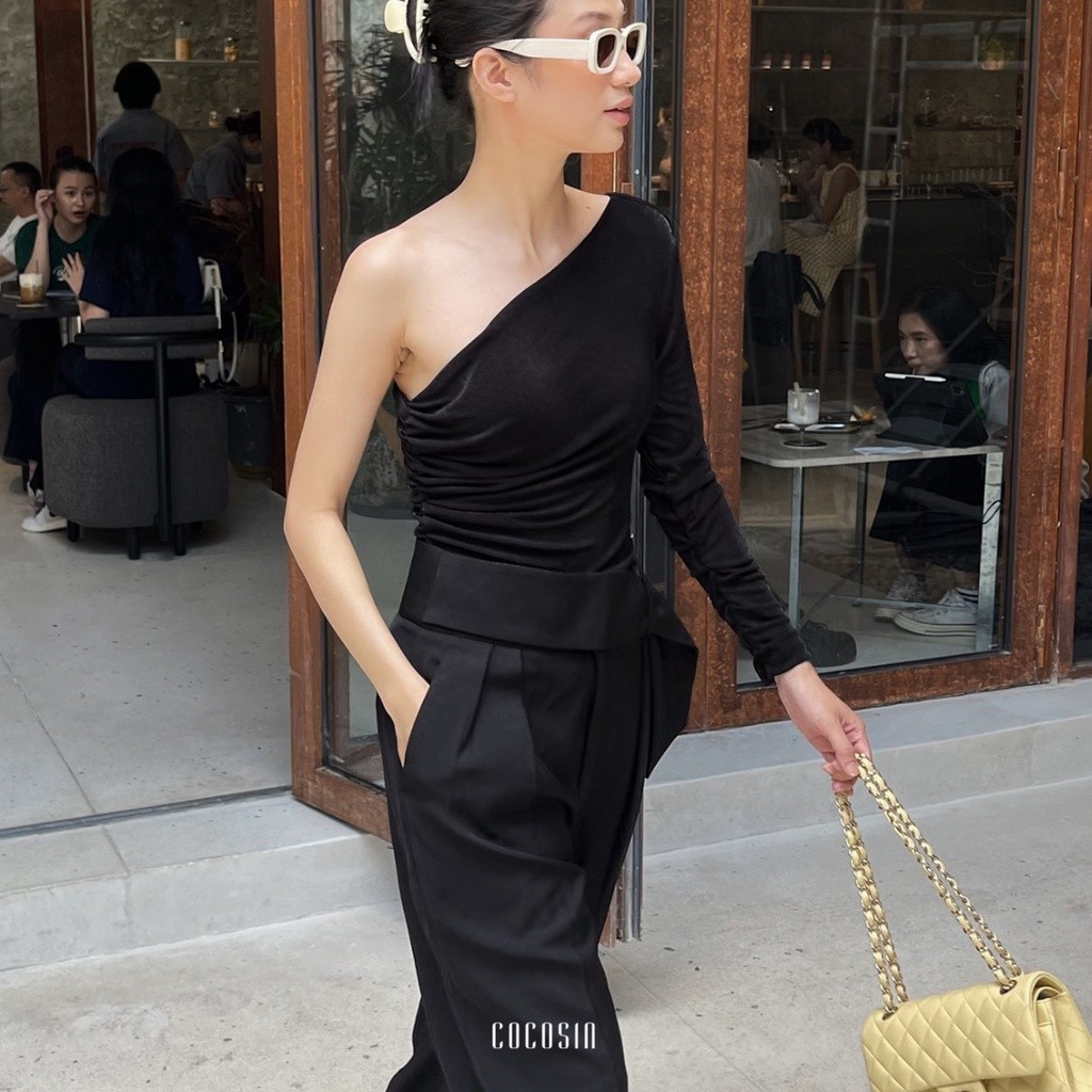 COCO SIN - Bodysuit Đen Lệch Vai