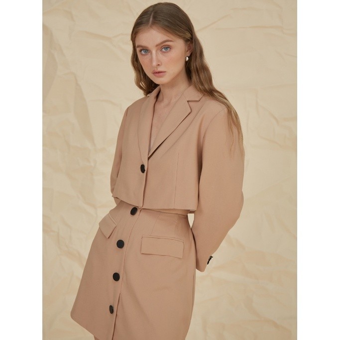 COCO SIN - Blazer Croptop Nâu