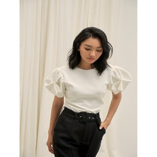 Coco sin - áo thun trắng tay xếp ly