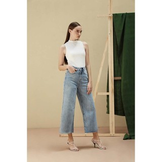 COCO SIN - Áo Thun Sát Nách Trắng Phom Basic Nữ