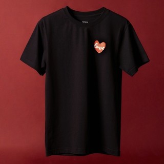 Coco sin - áo thun phom unisex cổ tròn in logo đen love