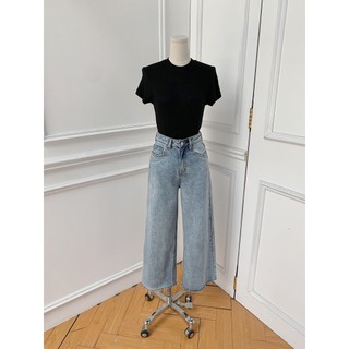 COCO SIN - Áo Thun Gân Đen Basic Cổ Tròn