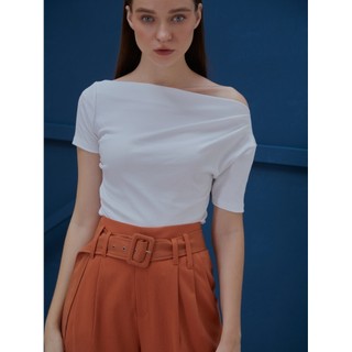 COCO SIN - Áo Kiểu Nữ Lệch Vai Thun Trắng