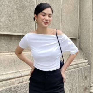 COCO SIN - Áo Kiểu Nữ Lệch Vai Thun Trắng