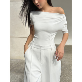 COCO SIN - Áo Kiểu Nữ Lệch Vai Thun Trắng