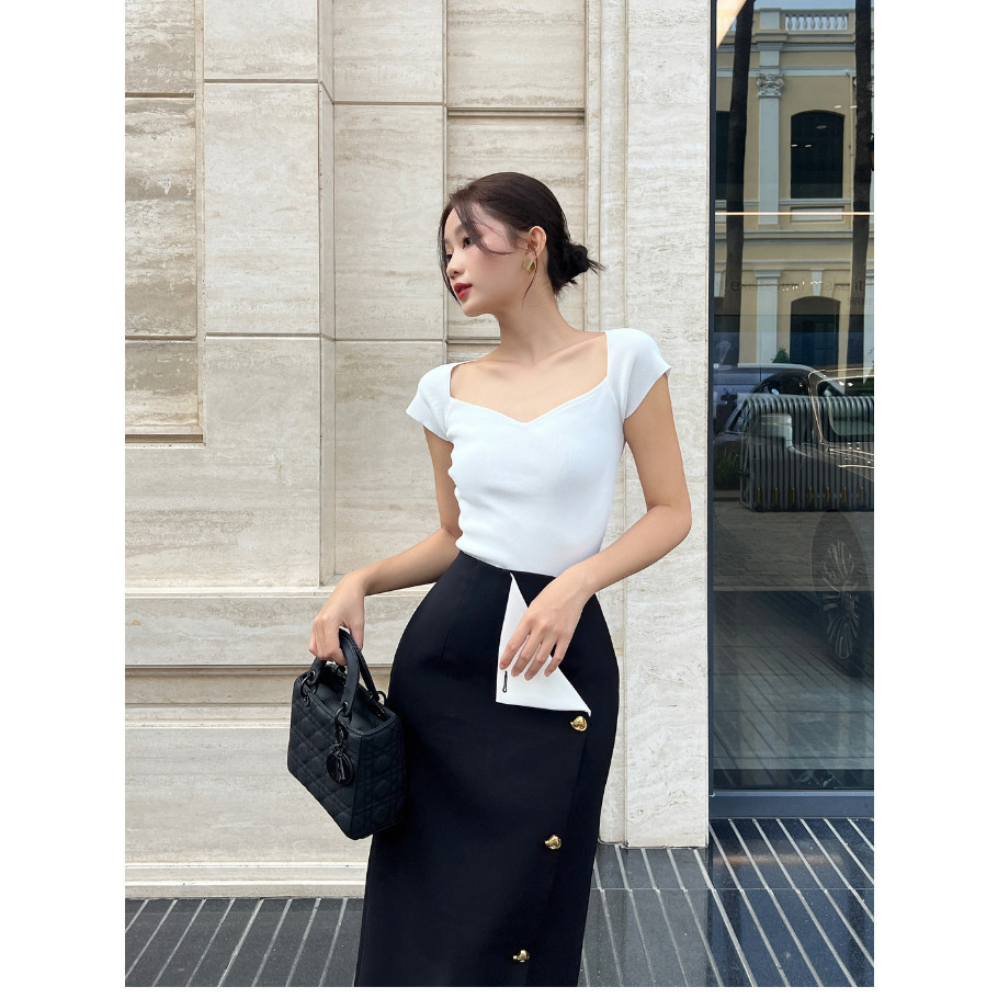 COCO SIN - Áo Dệt Kim Trắng Cổ V