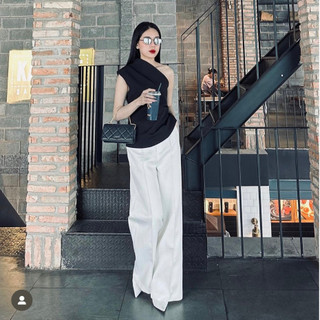 COCO SIN - Áo Đen Sát Nách Lệch Vai