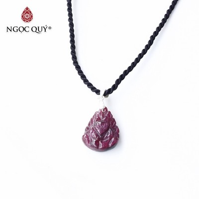 Mặt dây chuyền nữ hoàng hồ ly chúa 9 đuôi Ruby nam phi - Ngọc Quý