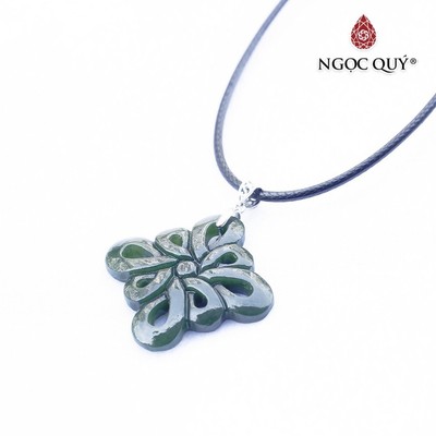 Mặt dây chuyền kết đồng tâm ngọc bích - Ngọc Quý