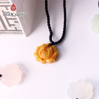 Mặt dây chuyền hoa sen đá thiên nhiên - Ngọc Quý