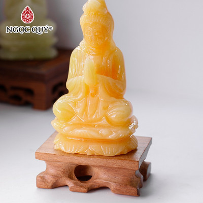 Vật phẩm phong thủy tượng Phật Bà Quan Âm - Ngọc Quý