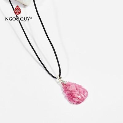 Mặt dây chuyền hồ ly 9 đuôi đá ruby hợp mệnh Hỏa & Thổ -  Ngọc Quý