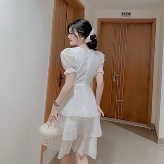 Đầm trắng tầng xoè tiểu thư