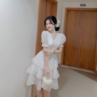 Đầm trắng tầng xoè tiểu thư