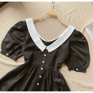 Đầm đen cổ sen nút vintage