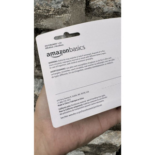 Pin AA Alkaline ( pin Mic hát , pin tiểu ) hàng Amazon Basics ( Mỹ ) , hạn sử dụng 2033