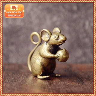 Tượng Nhỏ Bằng Đồng Kiểu Dáng Chuột Tặng Đào Vàng (Kích Thước: 3.3cm x 3.0cm)