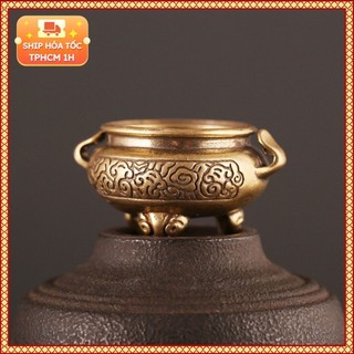Tượng Nhỏ Bằng Đồng Kiểu Dáng Hình Lư Hương 3 Chân (Kích Thước: 3.8cm x 2.1cm)