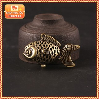 Tượng nhỏ bằng đồng kiểu dáng hình cá mắt lồi