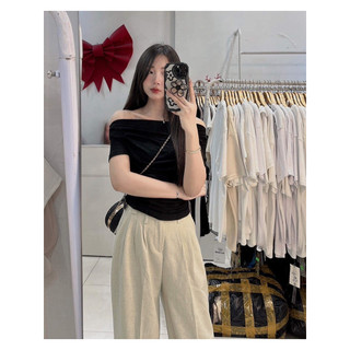 @𝙟𝙪𝙣.𝙘𝙡𝙤𝙩𝙝𝙞𝙣𝙜𝙜| áo thun crt trệt vai 2 mặt nhún 5110