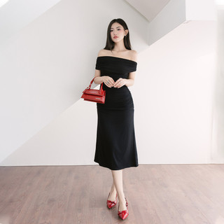 RECHIC Đầm trễ vai Molina ôm body cơ bản sang trọng