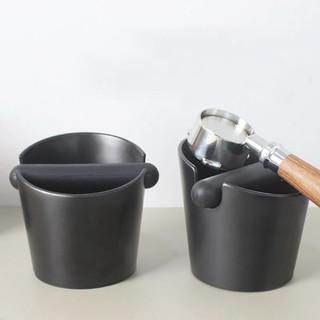 Dụng cụ đập bã cà phê cho máy pha espresso, xô nhựa abs dày đựng bã cà phê màu đen có tay cầm chuyên dụng giảm tiếng ồn