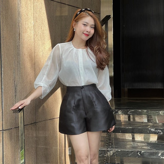 Áo cổ xếp ly tay vặn - Trắng, Xanh Joven