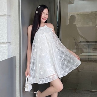 Joven đầm ngắn cổ yếm chất ren nữ tính nhẹ nhàng