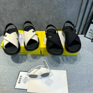 Sandal miu dáng bánh mỳ fom chuẩn fullbox size 35-39 đế 5cm