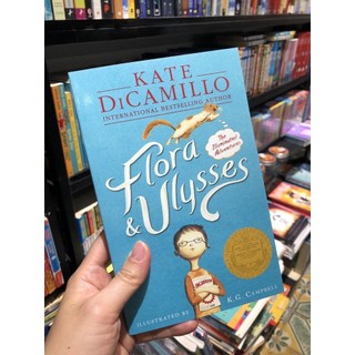 Sách - Flora & Ulysses by Kate DiCamillo
