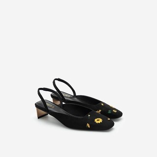 Vascara Giày Slingback Thêu Hoa Cúc BMN 0453 Đen