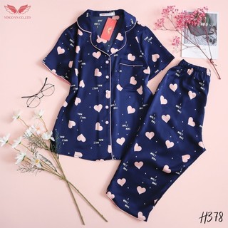 VINGO Bộ Pijama Mặc Nhà Nữ Lụa Hàn Tay Cộc Quần Lửng Họa Tiết Chữ Tim Hồng Phối Chữ Nền Xanh H378 VNGO - TCTL