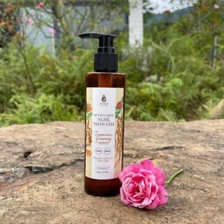 SỬA RỬA MẶT NGHỆ NHÂN SÂM MELA 200ml