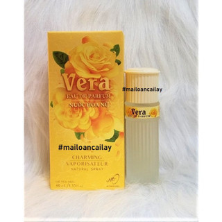 Nước hoa vera màu vàng và màu tím