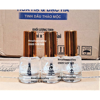 Sơn móng tay màu bóng nước trong