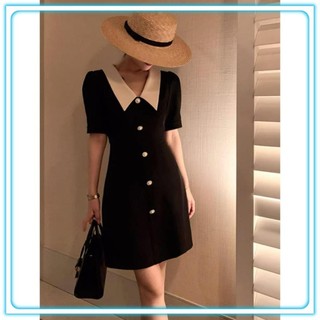 Váy thiết kế màu đen phối cổ trắng đính cúc dáng ngắn dễ thương cực xinh, Đầm cúc cổ chéo tay bồng thời trang hàn quốc