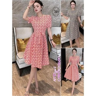 [562024]  Hàng nhập - Đầm dáng xòe lụa in logo Valentino, váy Quảng Châu cổ tròn tay ngắn nơ eo