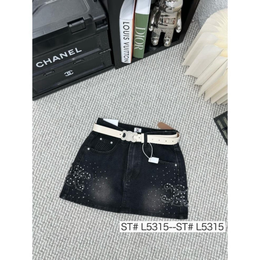 Quần bò ống rộng dáng suông bạc , Quần jean ống rộng dáng xuông lưng cao xanh bạc siêu nhẹ nhàng năng động D32 | BigBuy360 - bigbuy360.vn