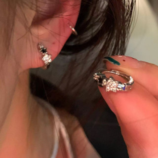 🎀 yakult 🎀Bông Tai Ngôi Sao Nhỏ Thiết Kế Độc Đáo Chất Lượng Cao Cho Nữ