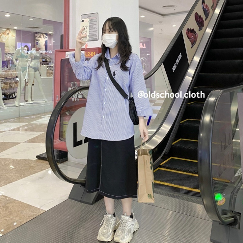 Sơ Mi Nam Nữ Kẻ Xanh Ngựa Thêu Form UNISEX Dễ Mặc Dễ Phối Đồ Chất LANH Siêu Mịn Không Nhăn Siêu Mát Mẫu Sơ Mi HOT 2024 | BigBuy360 - bigbuy360.vn