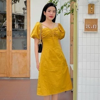 RECHIC Đầm Mina Màu Vàng dây rút tay phồng thoải mái dễ thương